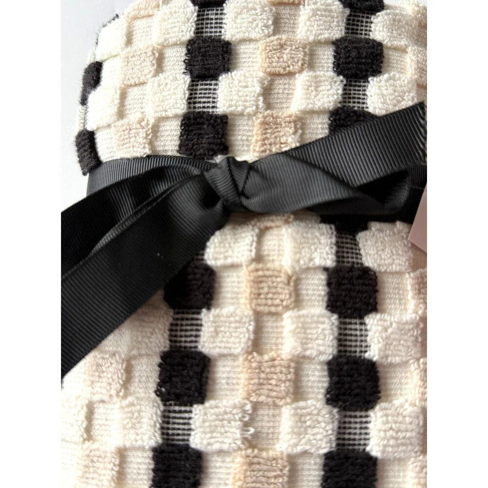DKNY Hand Towels Set of 2 Black Beige White Check 100% Cotton 16x28 Super Soft